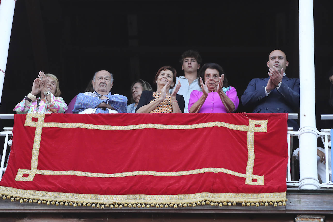 La primera tarde de toros en Gijón, en imágenes