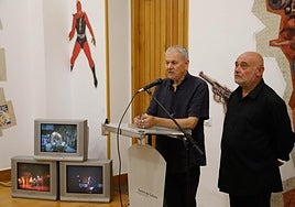 Luis Pascual y Jesús Parrado durante la presentación de la programación del ciclo de cine Peor...Imposible.