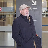 El 'padre Chus', en el Palacio de Justicia.