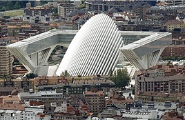 El edificio diseñado por Santiago Calatrava.