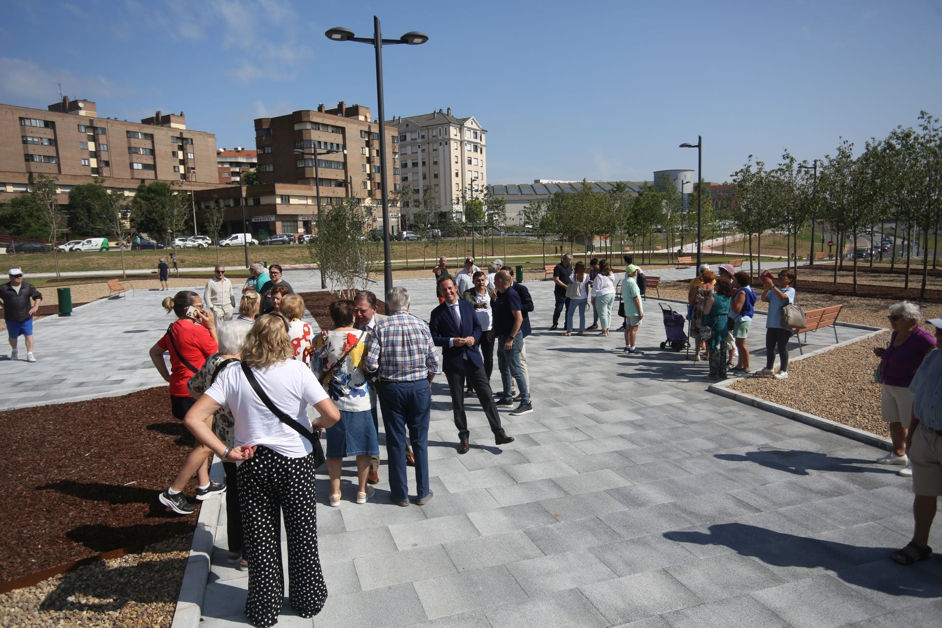 Oviedo estrena la rotonda de Santullano