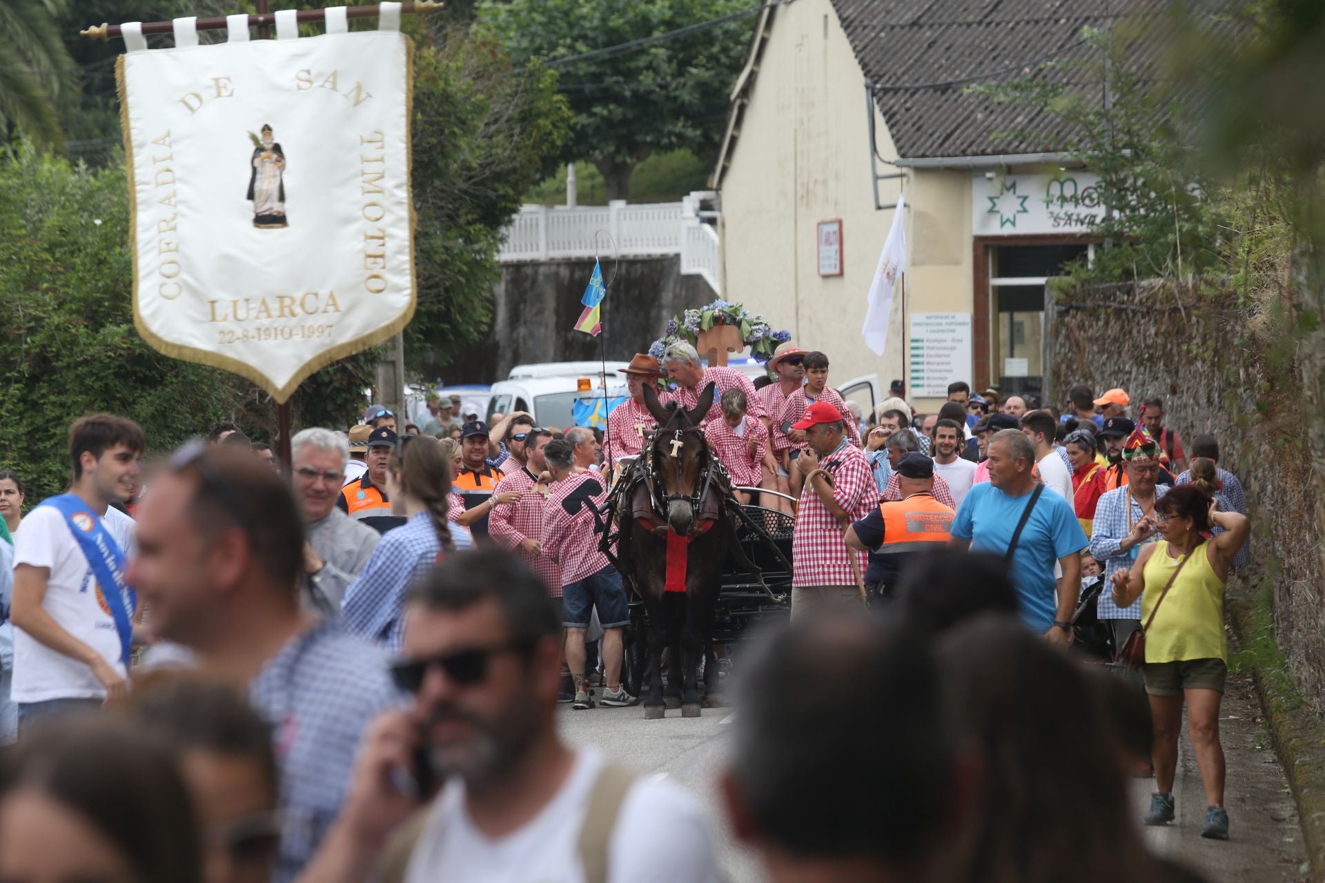 La romería de San Timoteo llena Luarca