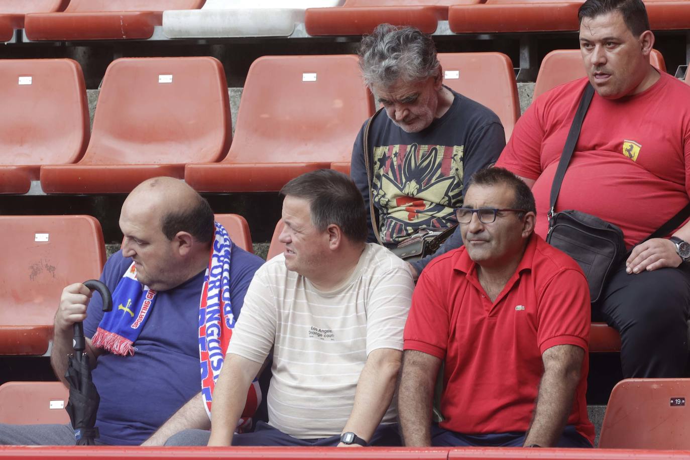 ¿Estuviste en El Molinón en el Sporting - Eldense? ¡Búscate!