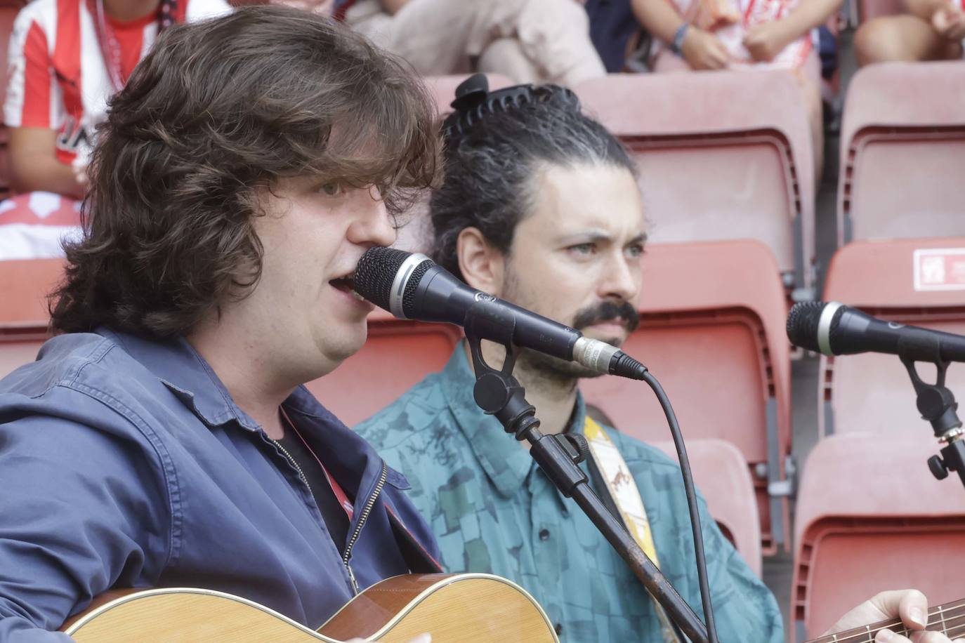 ¿Estuviste en El Molinón en el Sporting - Eldense? ¡Búscate!