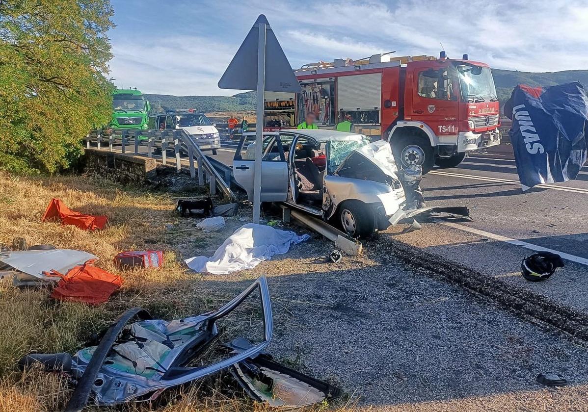 Mueren una madre y una hija en un accidente de tráfico en León cuando volvían a Asturias de sus vacaciones