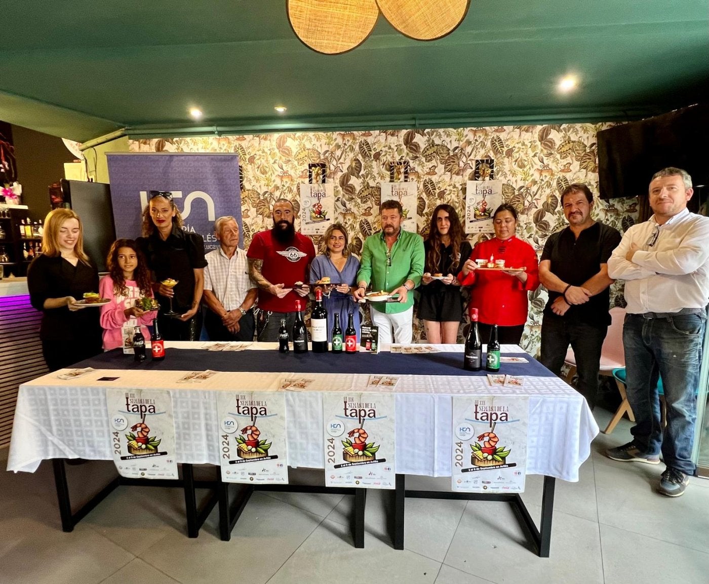 Varios hosteleros presentaron la campaña junto a la Ucayc.