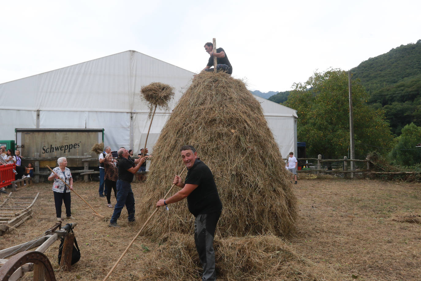 Aller reúne a ocho Polas: las imágenes del encuentro