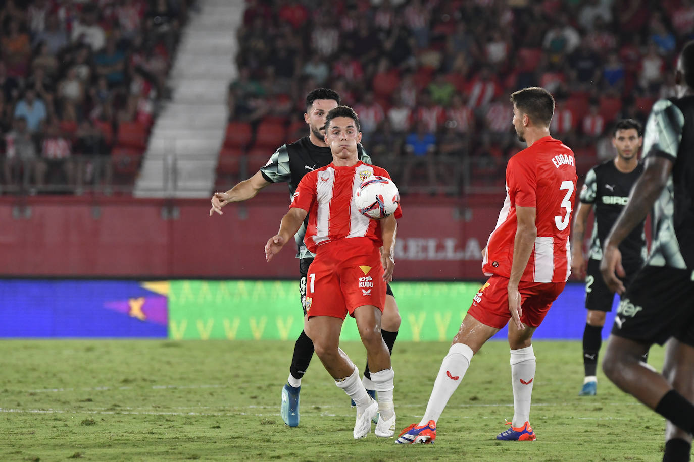 Las mejores imágenes del Almería - Sporting