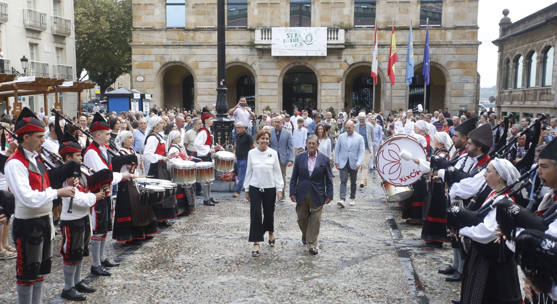 Broche de oro para la Fiesta de la Sidra de Gijón