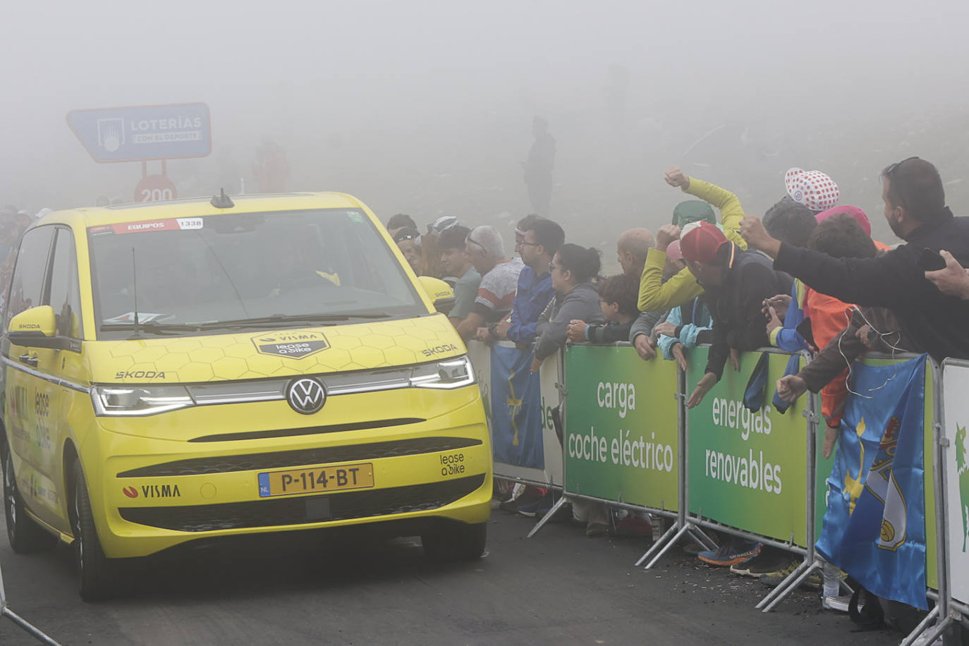 Asturias, escenario ciclista: las imágenes de la Vuelta en la llegada al Cuitu Negru