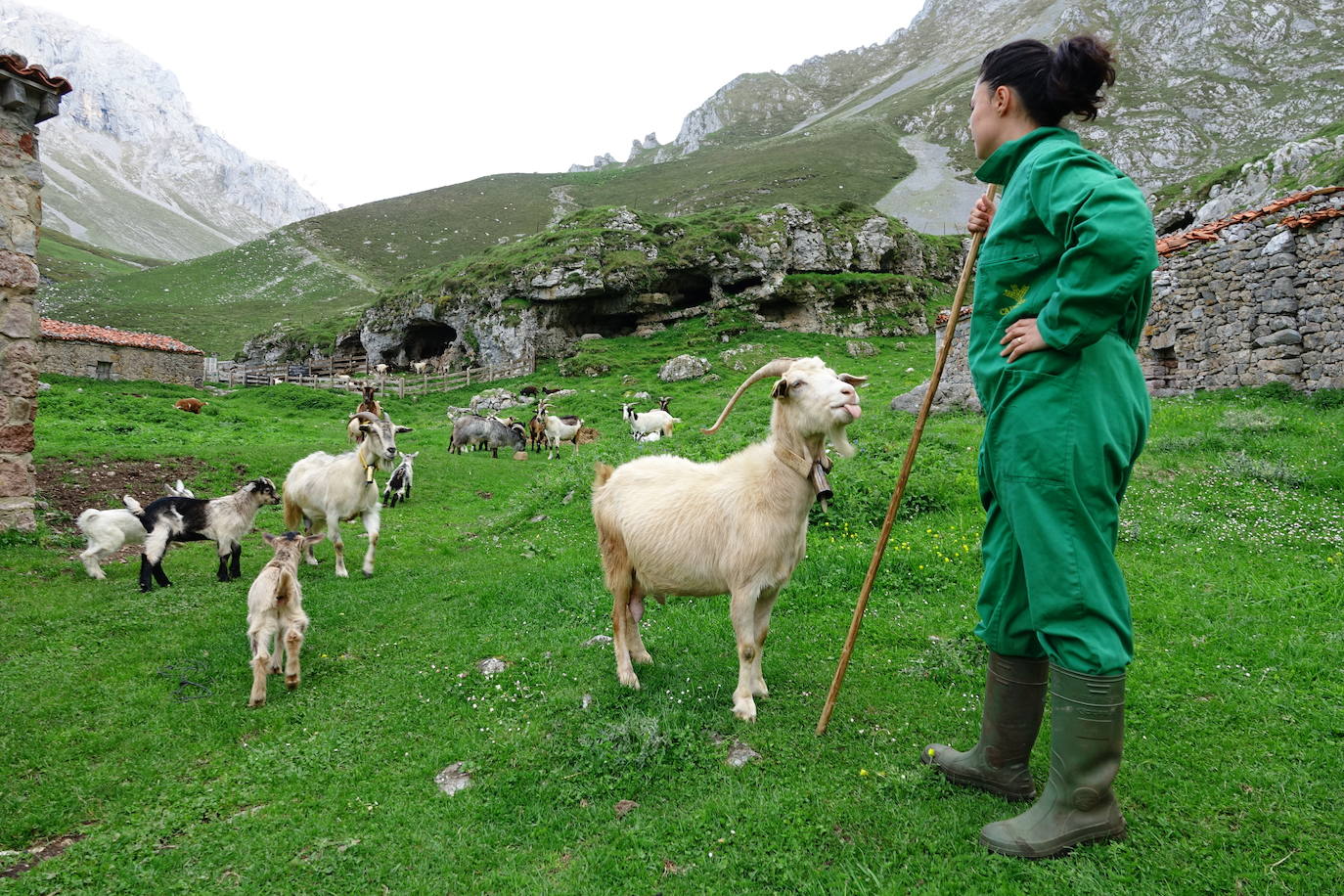 En el corazón de los Picos de Europa: Sotres, un pueblo de altura y de postal