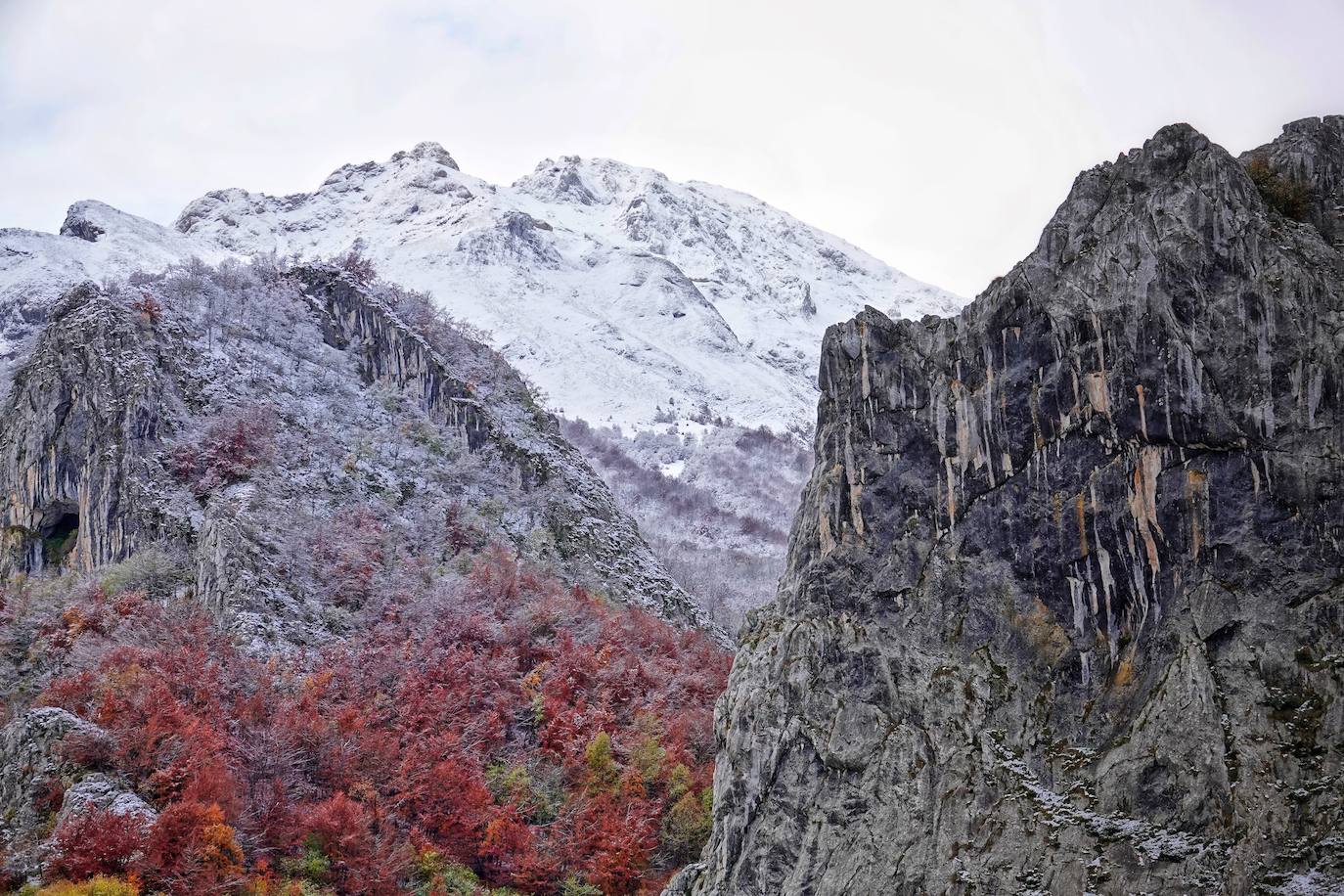 En el corazón de los Picos de Europa: Sotres, un pueblo de altura y de postal