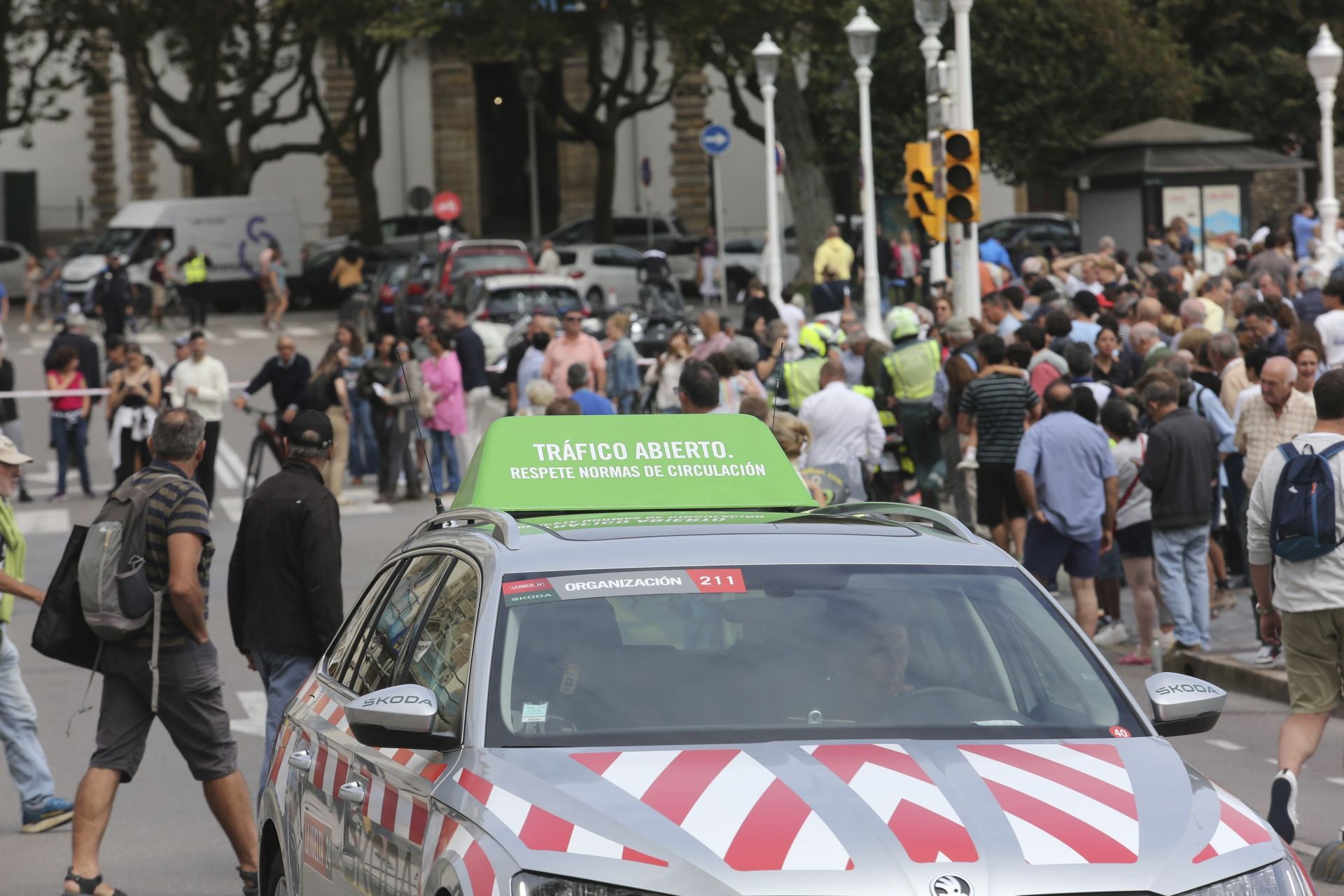 Las imágenes que deja La Vuelta: la salida en Luanco y su paso por Gijón