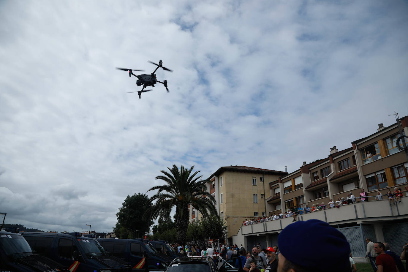 Las imágenes que deja La Vuelta: la salida en Luanco y su paso por Gijón