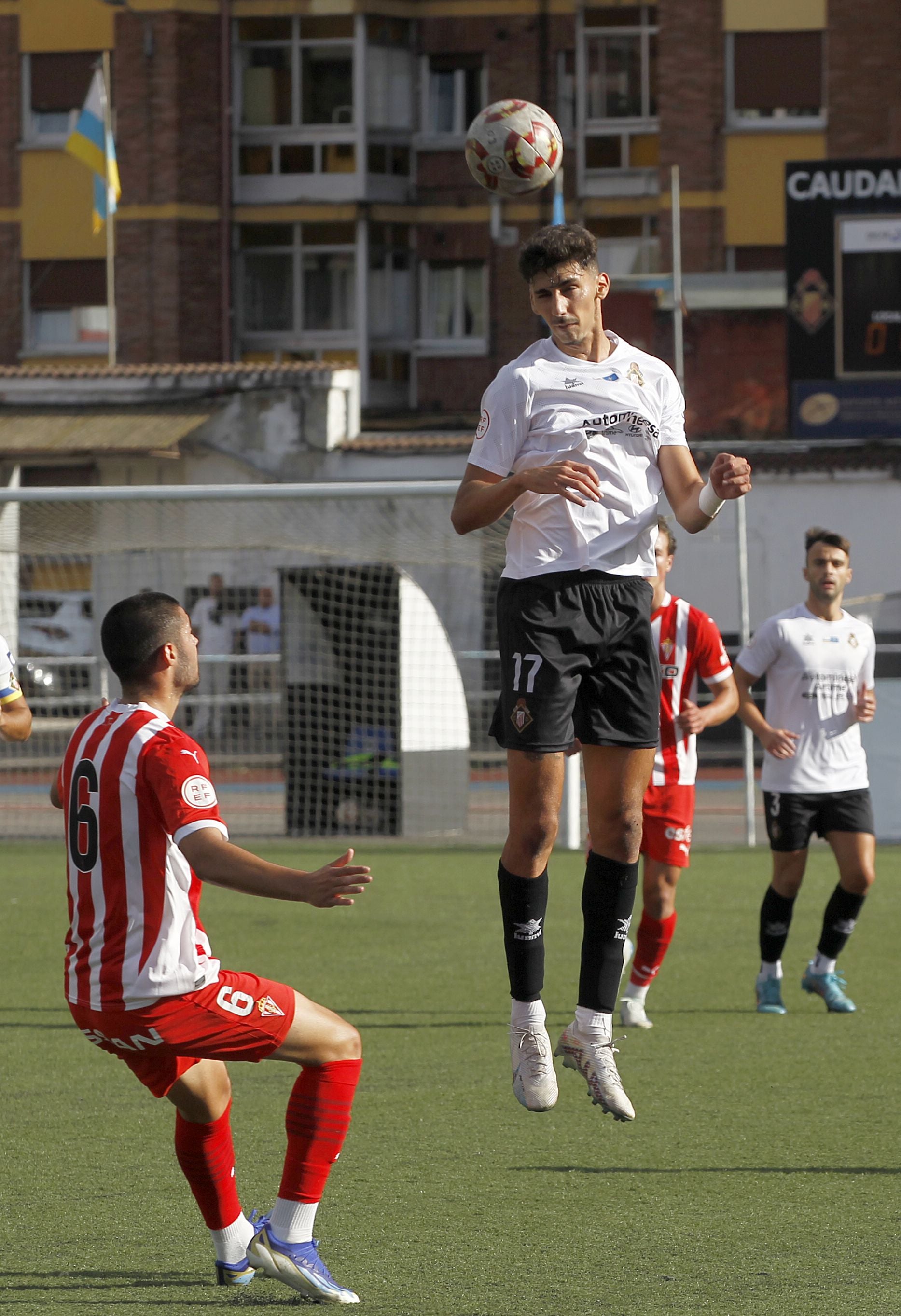 Las mejores imágenes del Caudal - Sporting Atlético