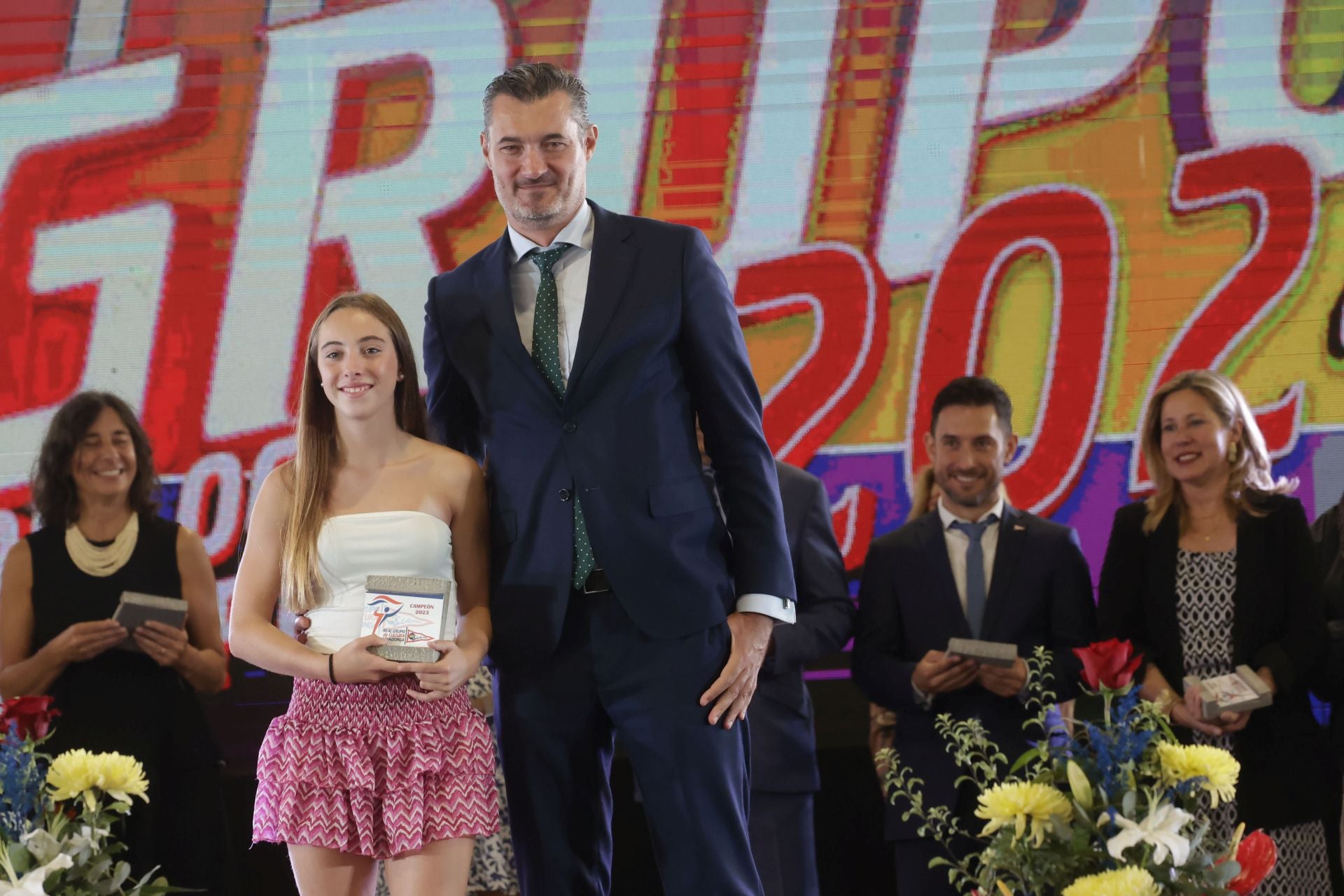 El Grupo Covadonga premia a sus socios