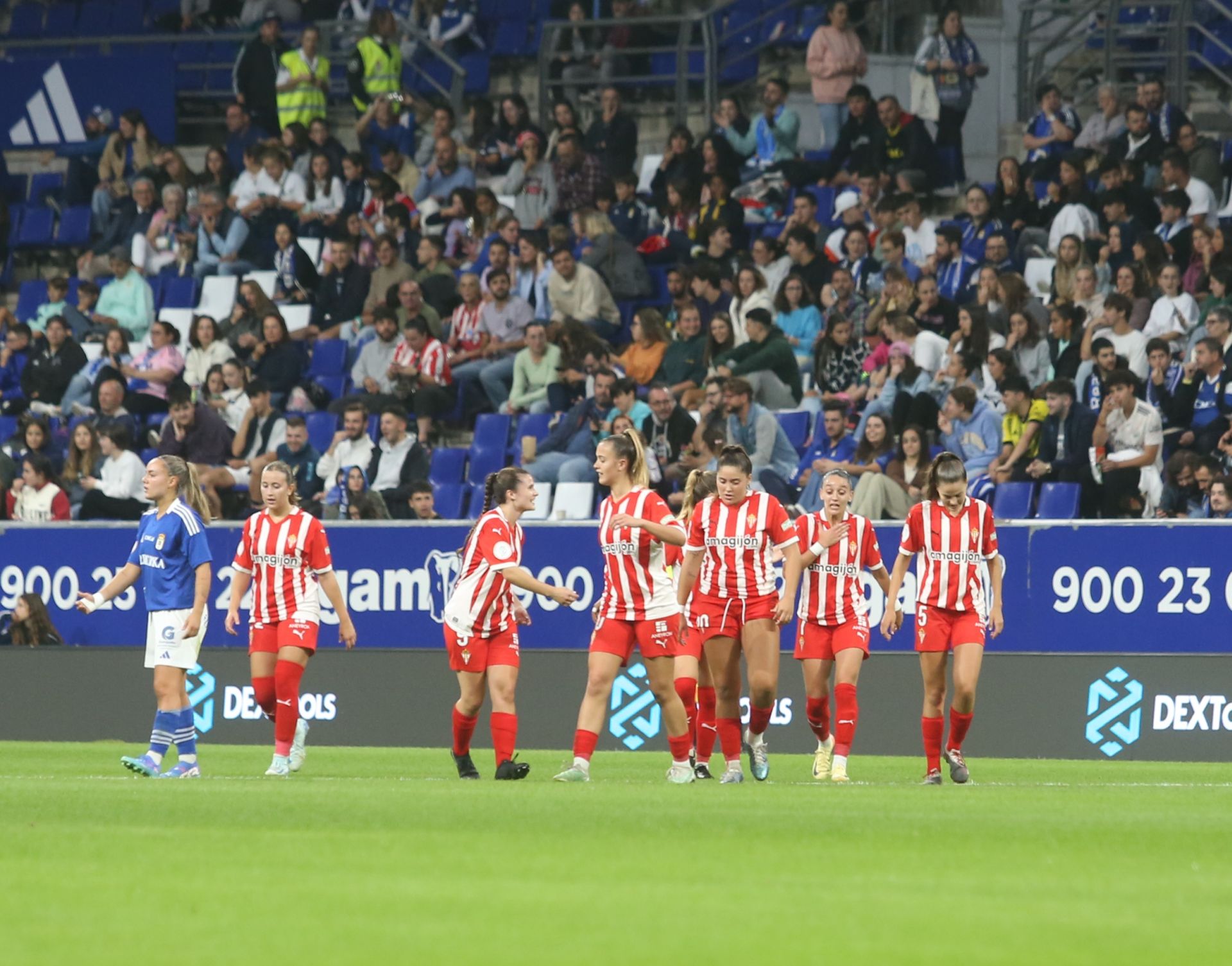 Las mejores imágenes del Real Oviedo - Sporting de Gijón