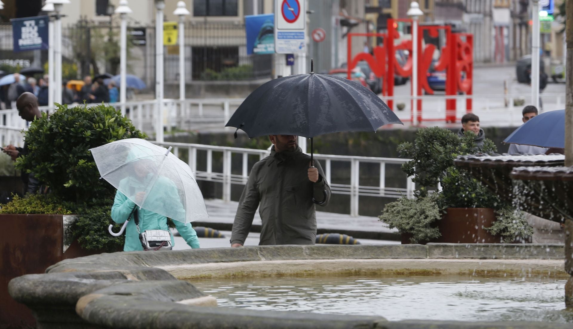 Un frente frío adelanta el otoño en Asturias