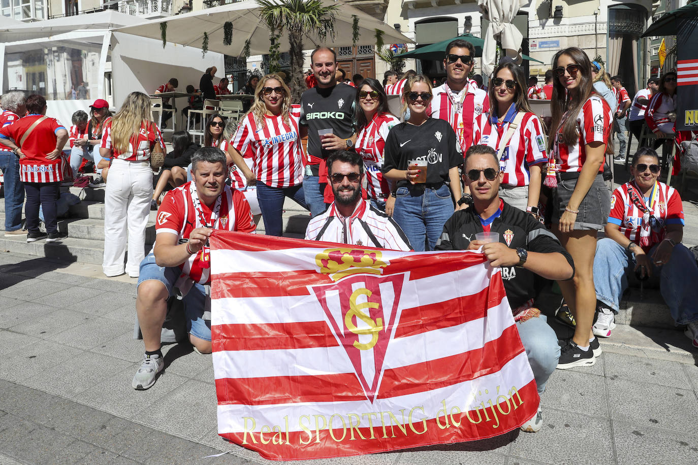 Ambientazo en Santander con la avalancha de sportinguistas