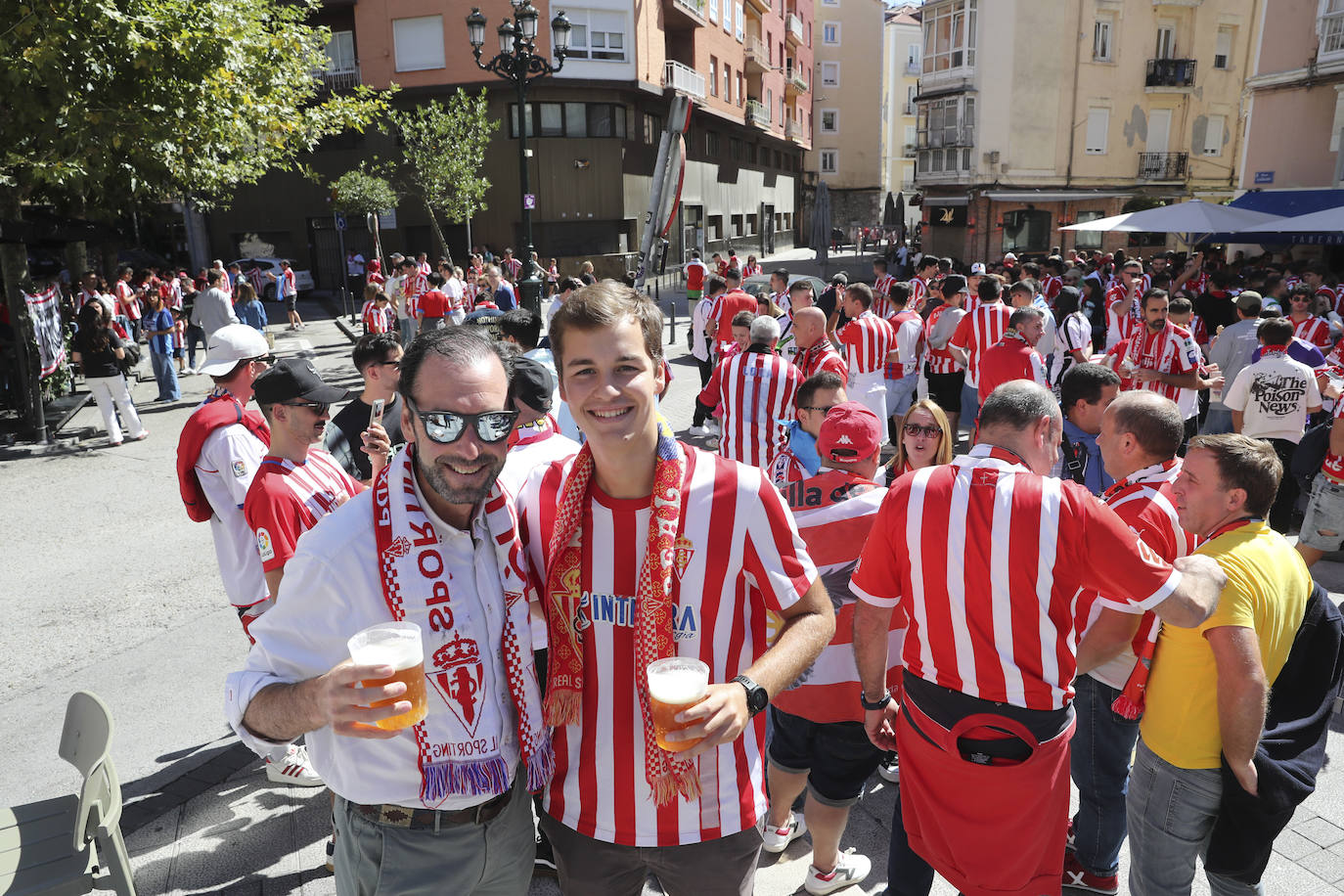 Ambientazo en Santander con la avalancha de sportinguistas