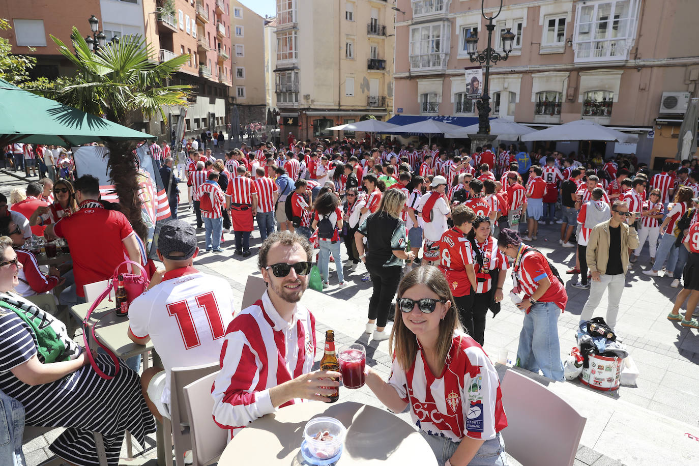 Ambientazo en Santander con la avalancha de sportinguistas