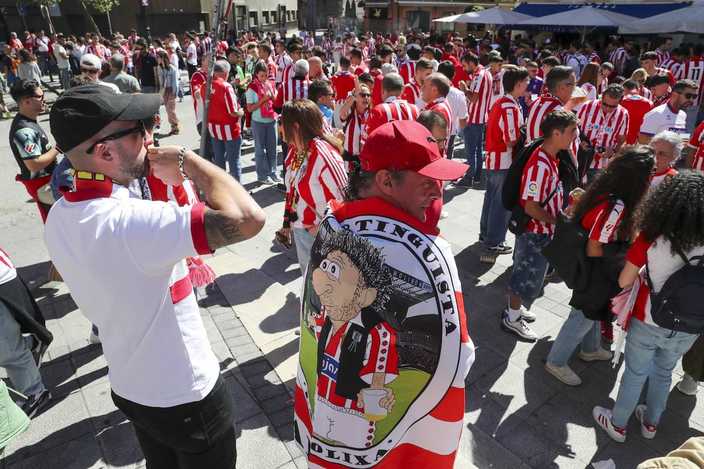 Ambientazo en Santander con la avalancha de sportinguistas