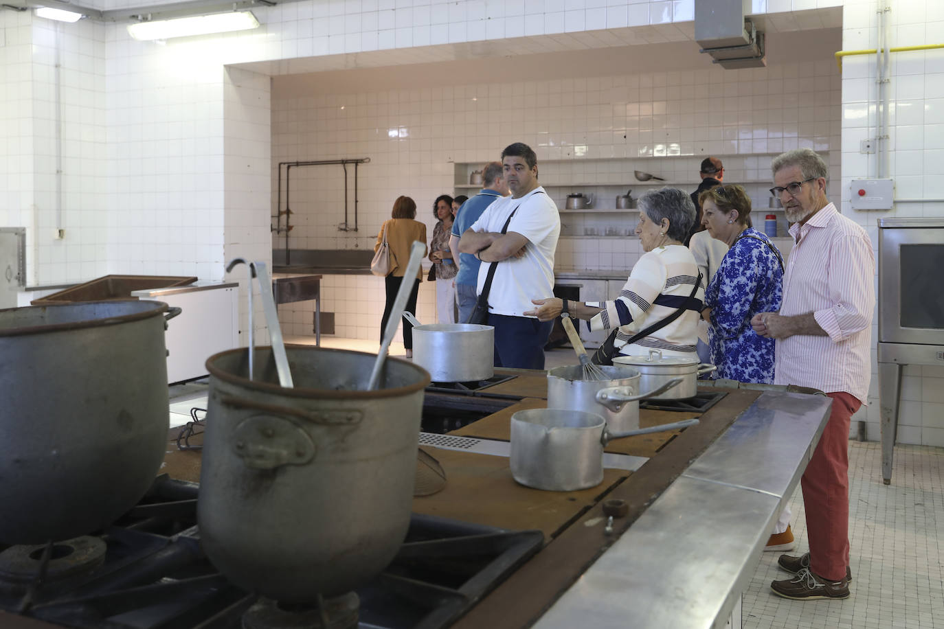 Los antiguos fogones de la Laboral encienden la curiosidad