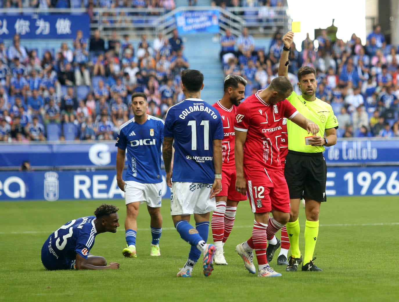 Las imágenes que deja el partido entre el Real Oviedo y el Cartagena