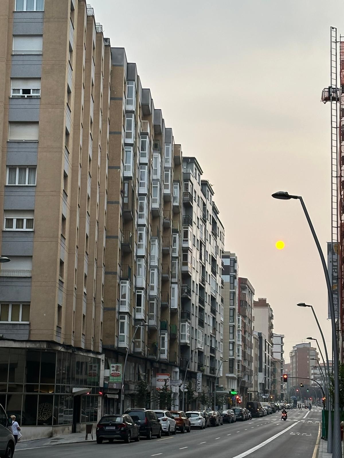 Las imágenes de un &#039;oscuro&#039; amanecer en Asturias