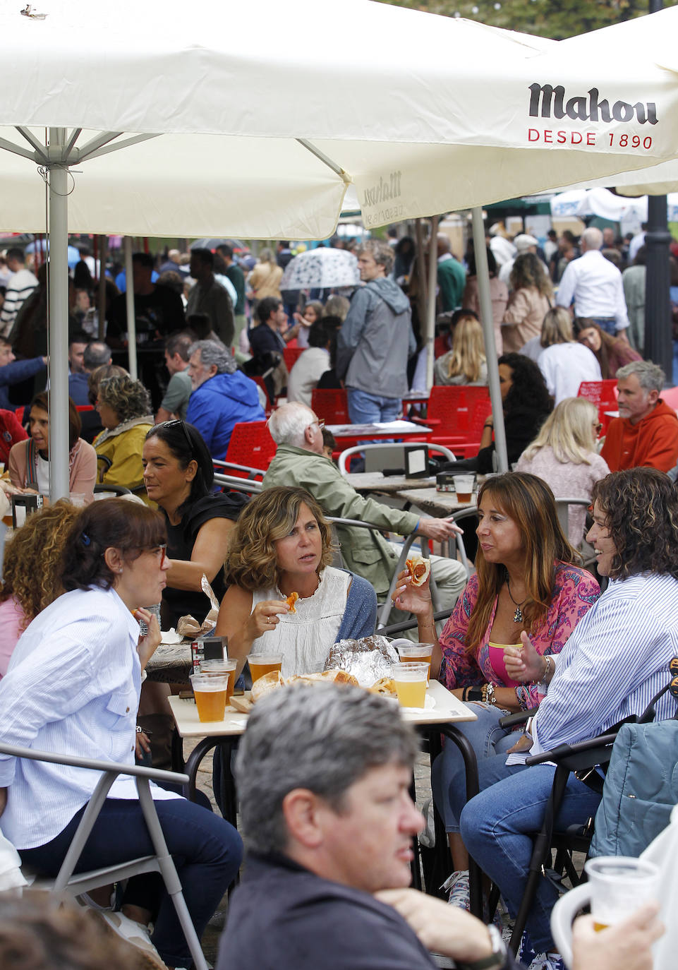 Reparto del bollo en Oviedo