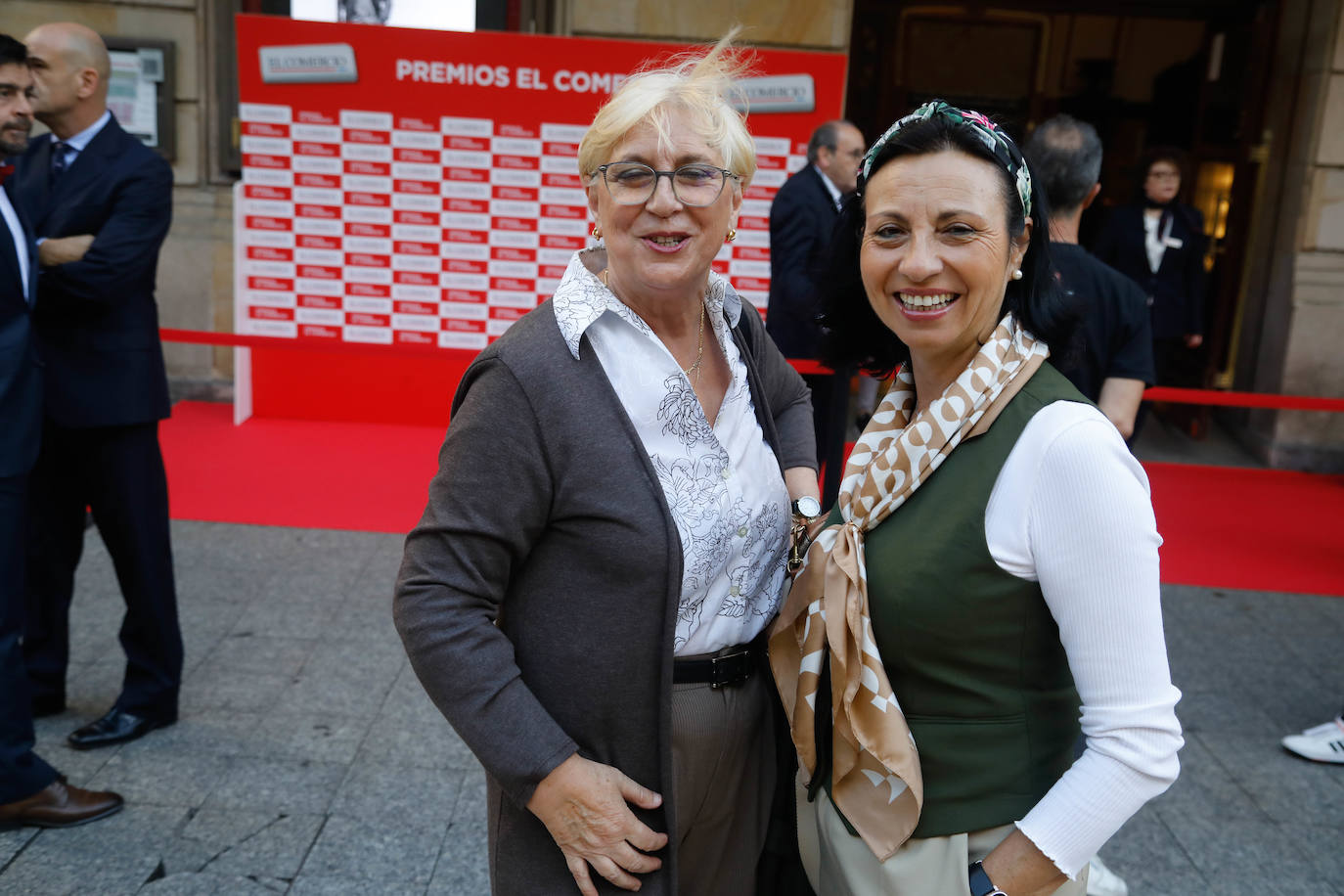 La alfombra roja de los premios de EL COMERCIO, en imágenes