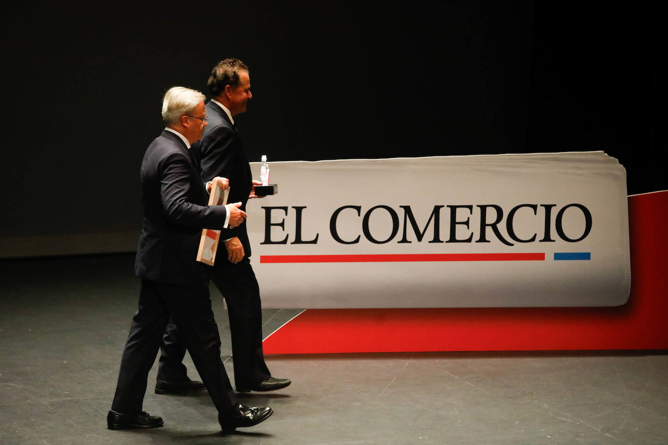 La alfombra roja de los premios de EL COMERCIO, en imágenes