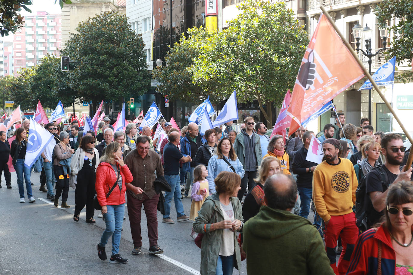 Marcha de apoyo del sindicalismo en Gijón a &#039;Los seis de la Suiza&#039;