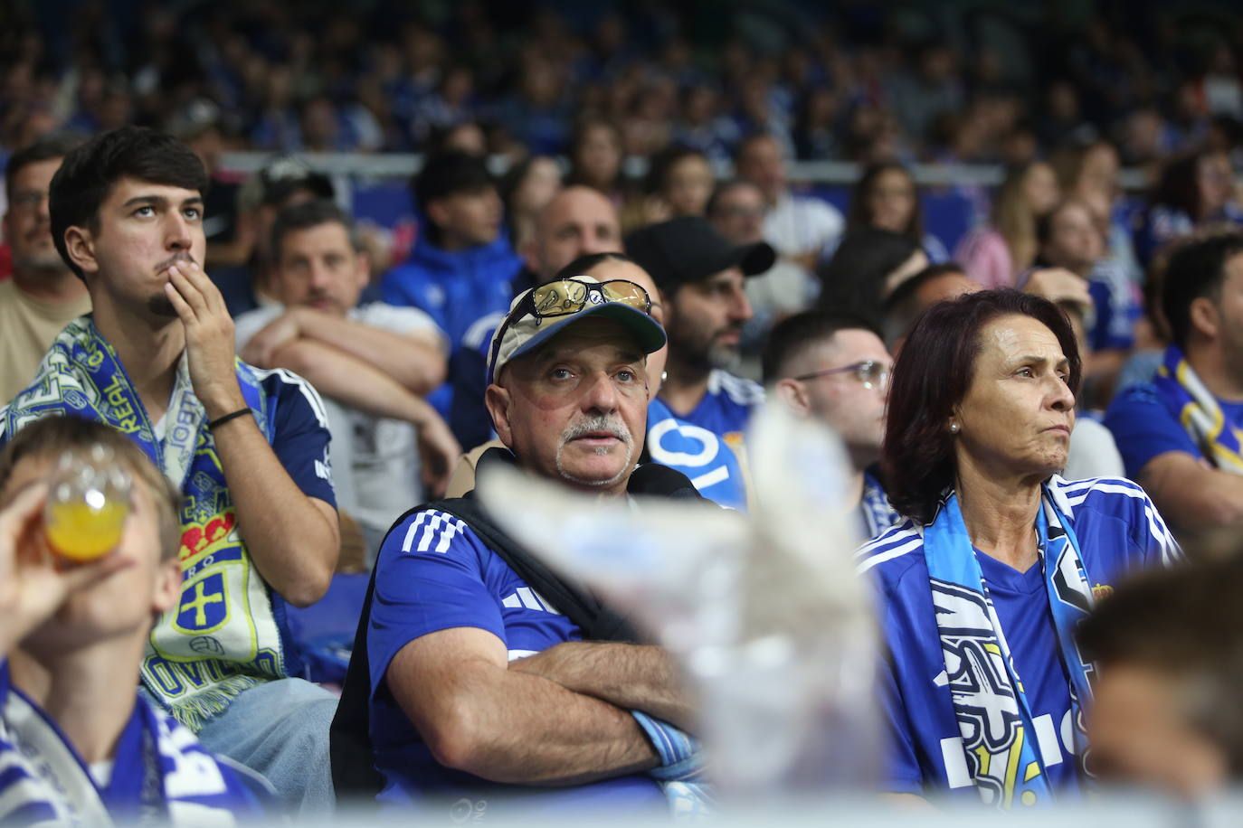 ¿Estuviste viendo el Real Oviedo - Eibar? ¡Búscate en las fotos del Tartiere!