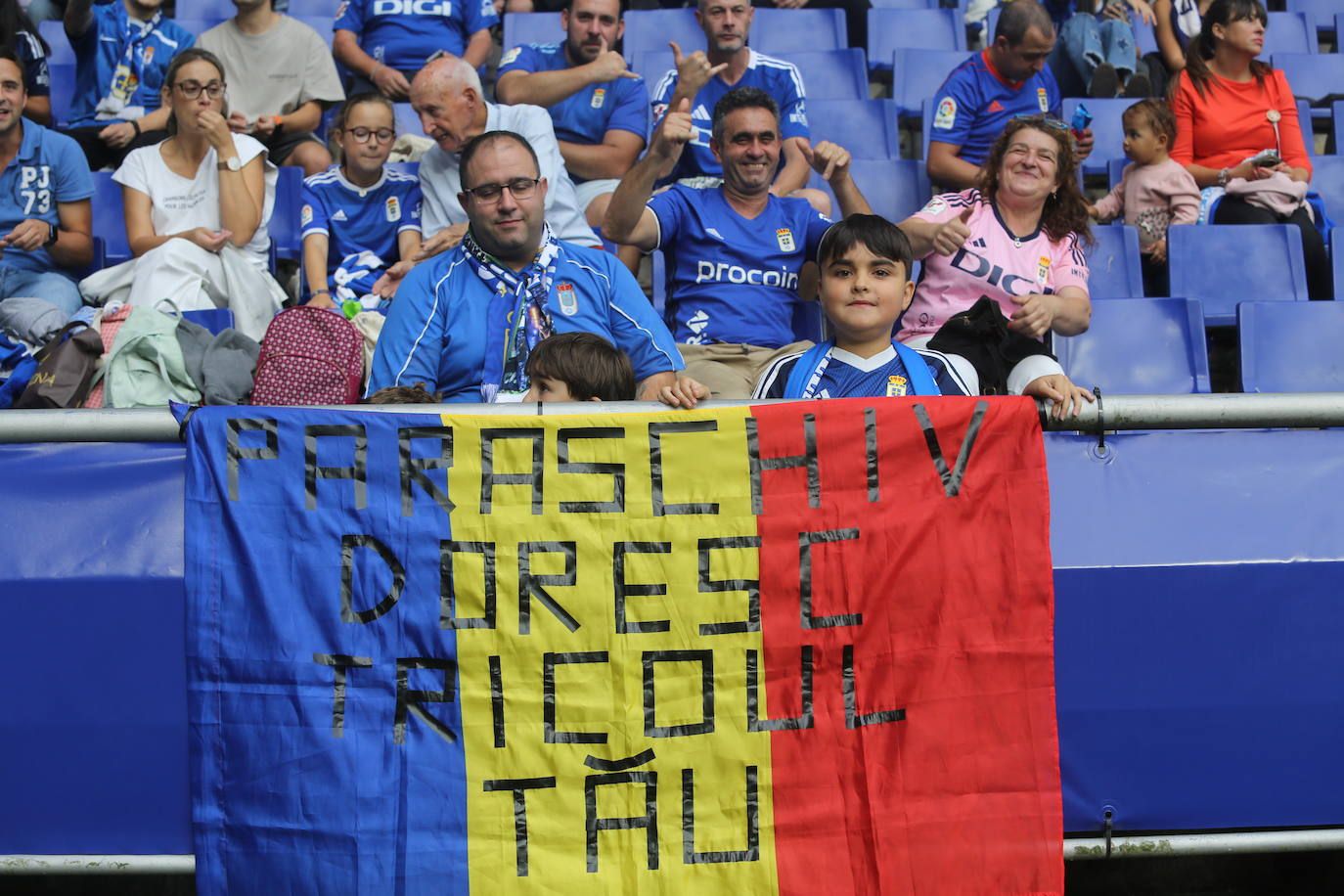 ¿Estuviste viendo el Real Oviedo - Eibar? ¡Búscate en las fotos del Tartiere!