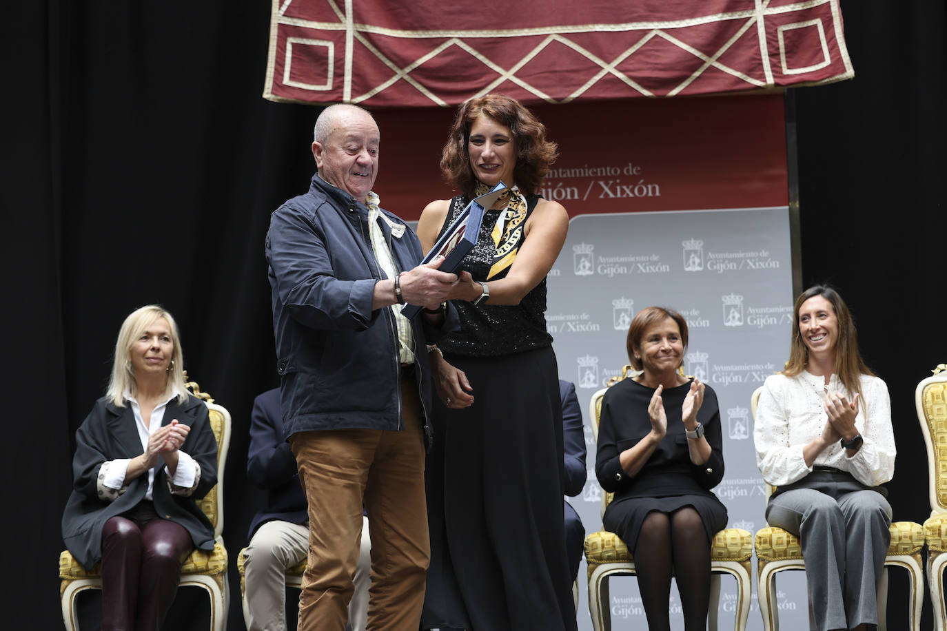 La celebración de la Policía Local de Gijón, en imágenes