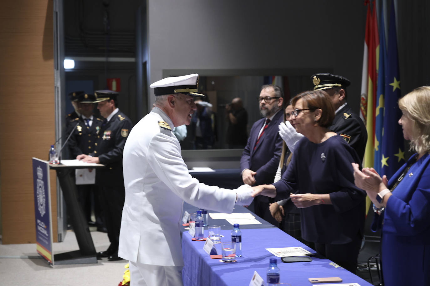 Honores y devoción en Gijón por los Santos Custodios