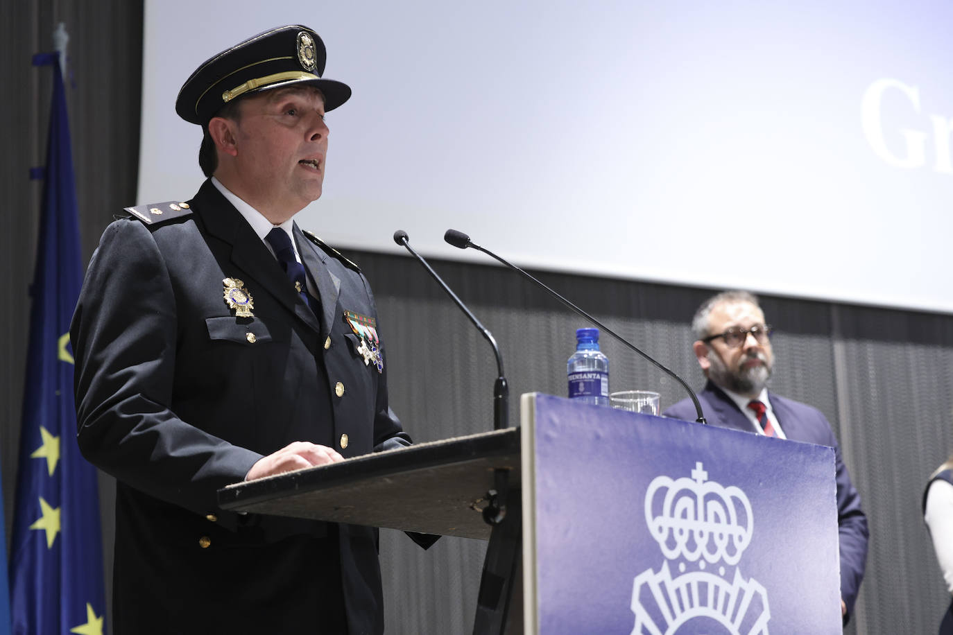 Honores y devoción en Gijón por los Santos Custodios