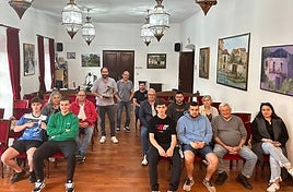 Los participantes fueron recibidos en el ayuntamiento de Pravia.