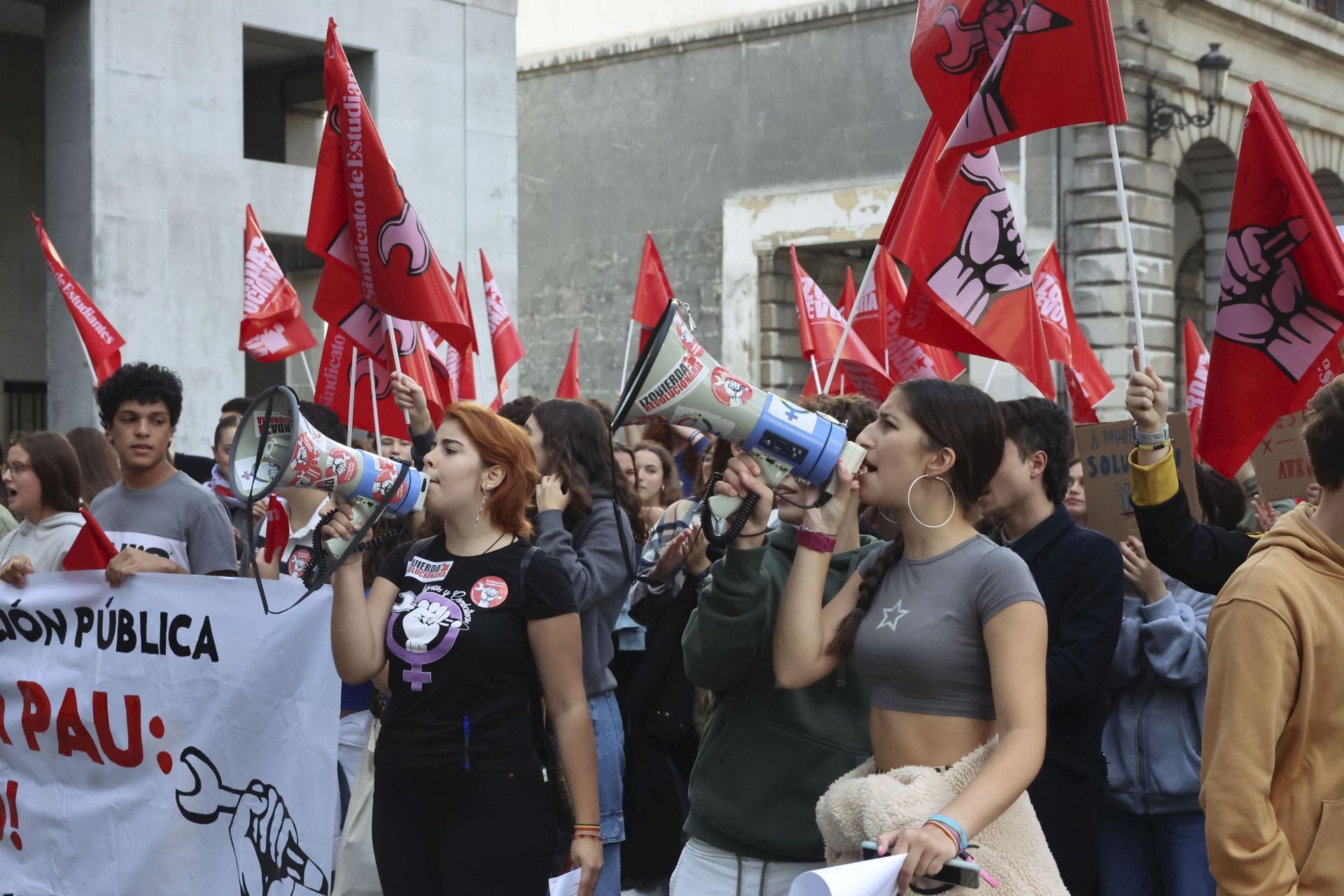 Movilización de estudiantes en Asturias para exigir los modelos de la Selectividad