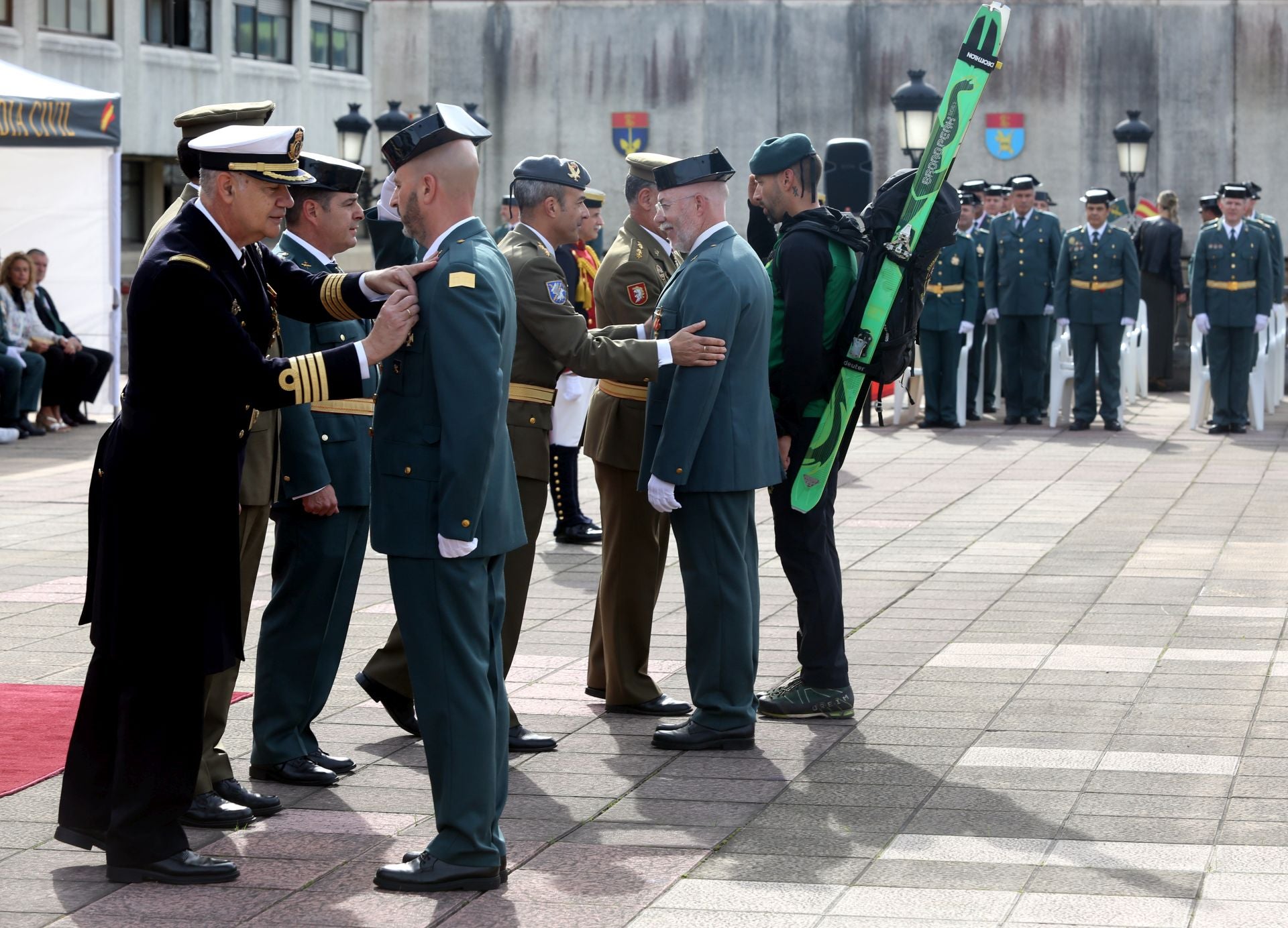 El Día del Pilar ensalza en Oviedo el «sacrificio y la entrega» de la Guardia Civil