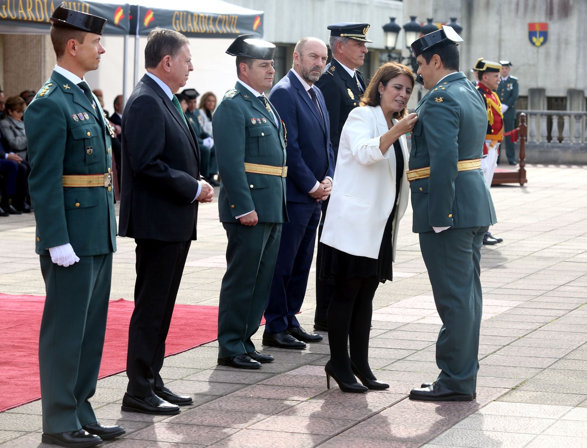 El Día del Pilar ensalza en Oviedo el «sacrificio y la entrega» de la Guardia Civil