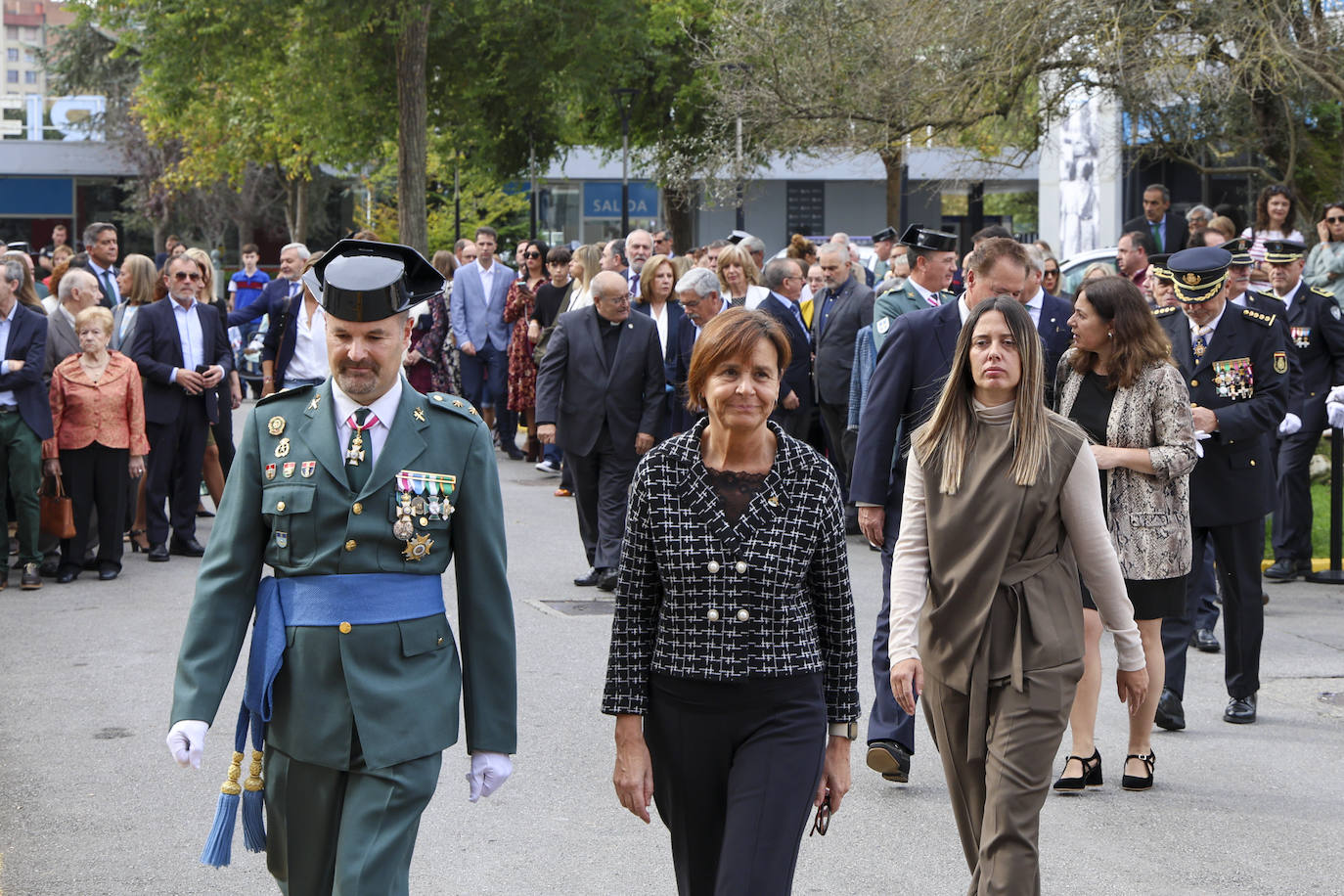 La Guardia Civil celebra el Día del Pilar en Gijón