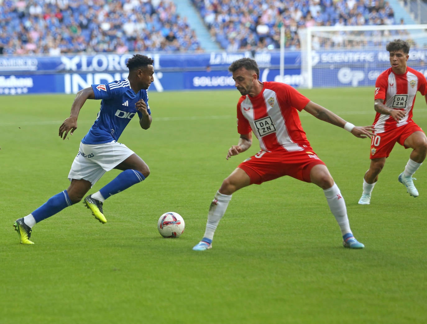 Las mejores imágenes del Real Oviedo contra el Almería (3-2)