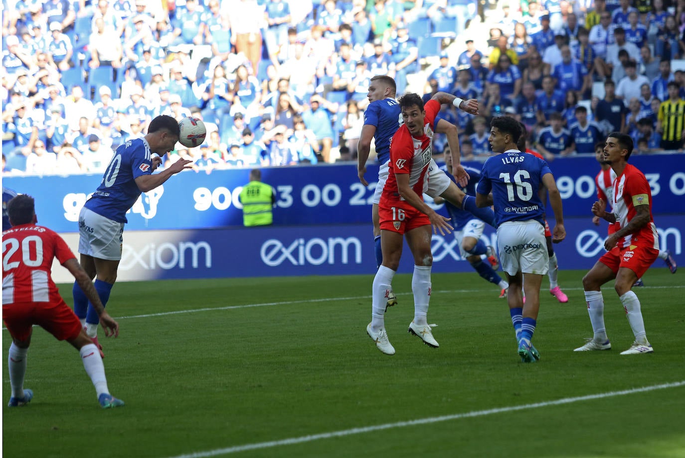 Las mejores imágenes del Real Oviedo contra el Almería (3-2)