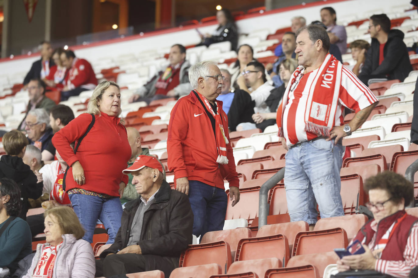 ¿Estuviste en el Sporting - Castellón? ¡Búscate!