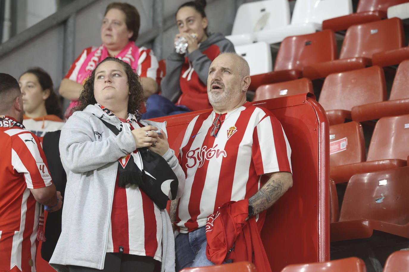 ¿Estuviste en el Sporting - Castellón? ¡Búscate!