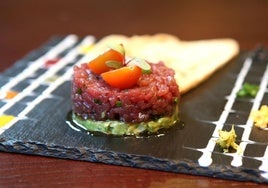 Tartar de atún rojo La Taberna Zíngara.