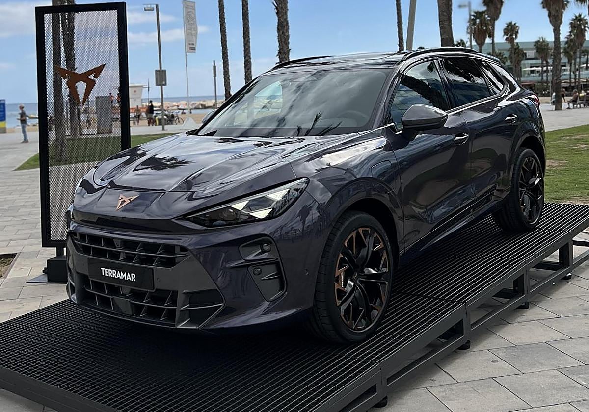 El nuevo CUPRA Terramar vendrá equipado con mecánicas de hasta 265 CV. y versiones híbridas enchufables.
