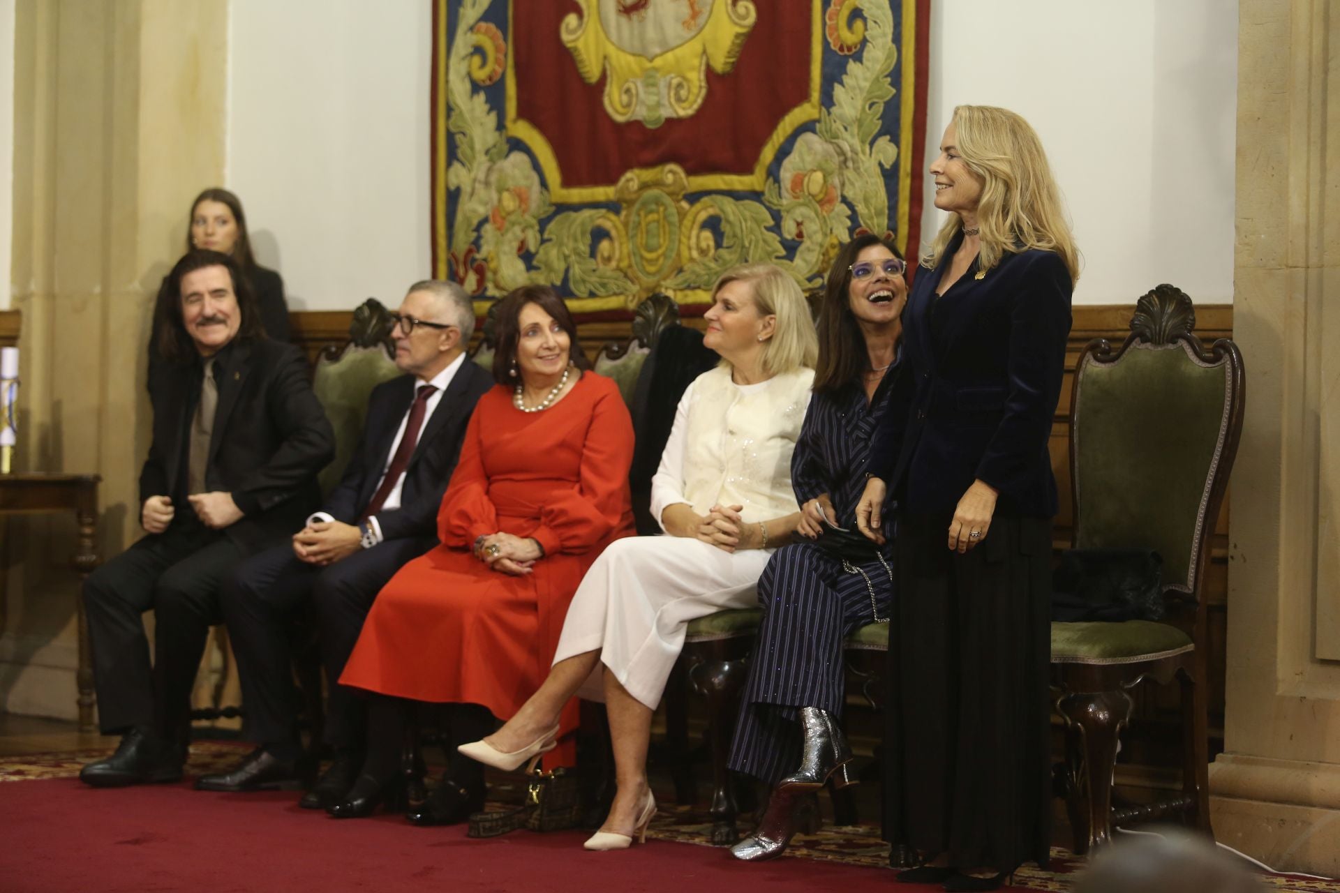 Maribel Verdú, Cayetano Martínez de Irujo o Luis Cobos, en los premios Asicom 2024